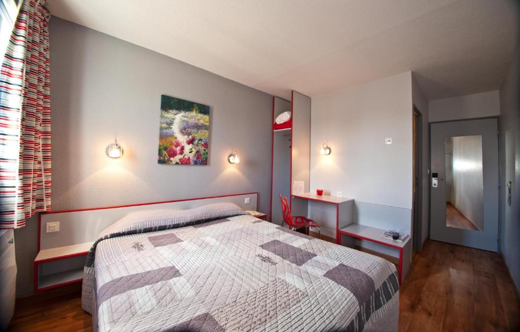 La Grange De Marie Hotel Nitry Room photo